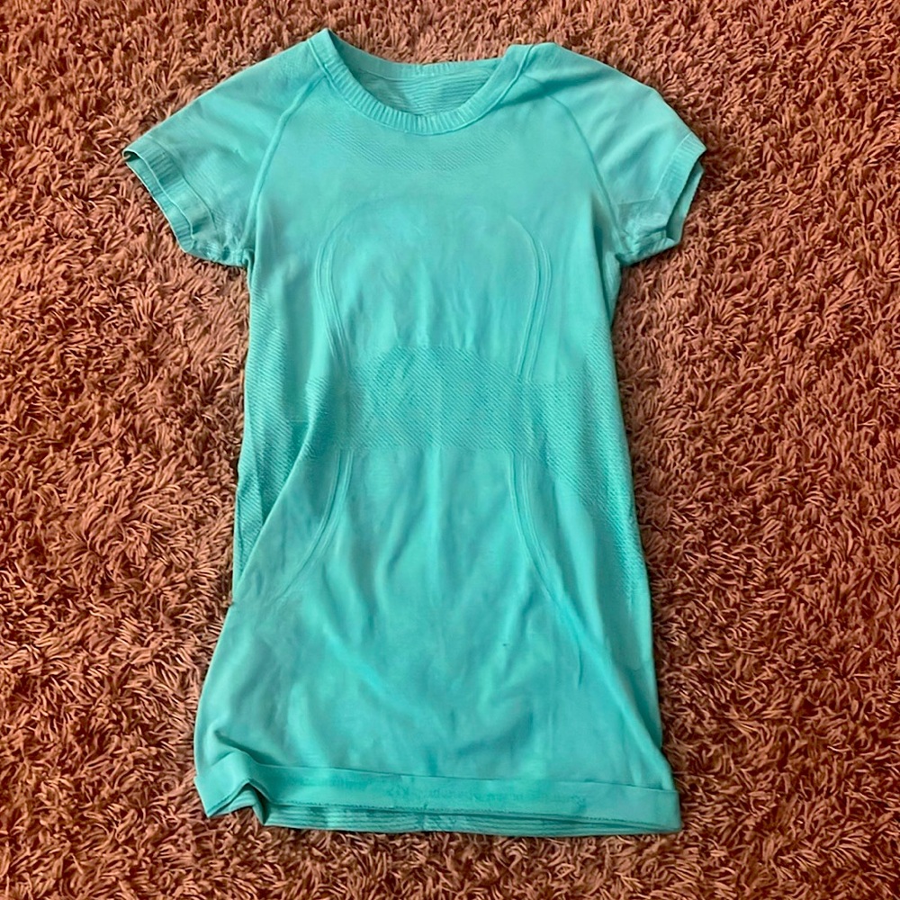 Lululemon swiftly tech size 4